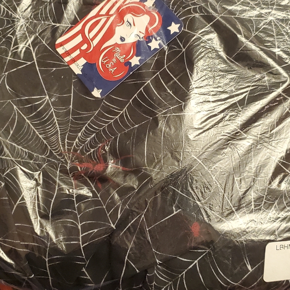 BNWT Jasmin Romper in Black Widow Spiderweb Print | Laura Byrnes in a 3x - Picture 13 of 15